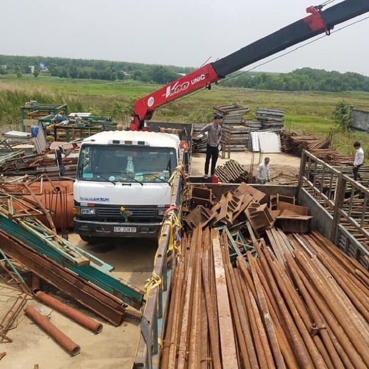 Thu mua phế liệu tận nơi Hà Nội – Thành Long