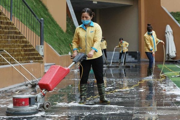 Nhân viên nhiệt tình, làm việc nhanh chóng