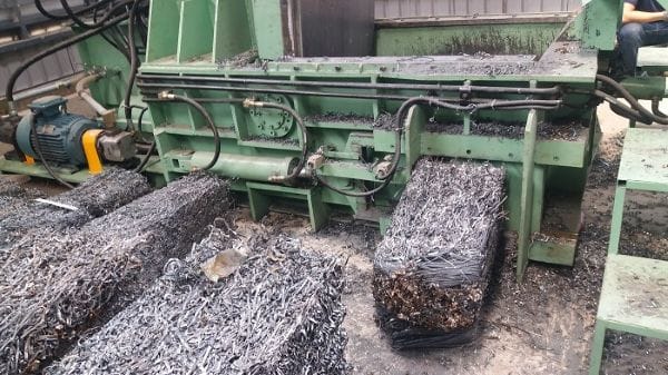 Máy ép kiện phế liệu là giải pháp kỹ thuật