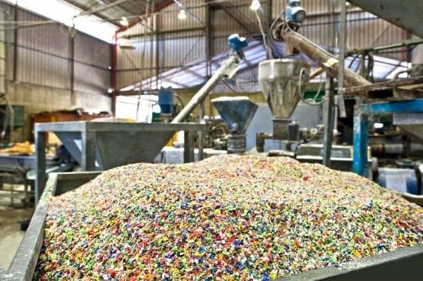Phương pháp tái chế nhựa hóa học