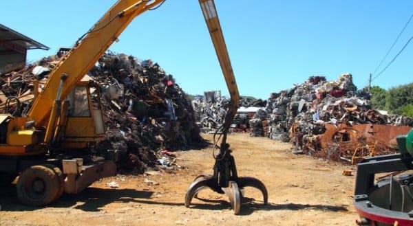 Hệ thống máy móc và xe cẩu chuyên dụng