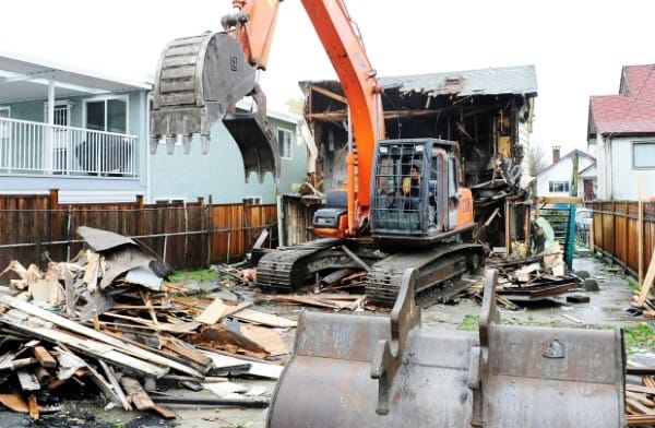 Những loại phế liệu Thành Long KHÔNG nhận thu mua tại KCN An Tây